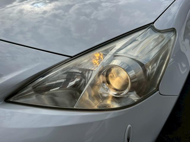 プリウスアルファ Ｓ　社外ナビ　ＧＰＳレーダー　ＥＴＣ　社外アルミホイール（7枚目）