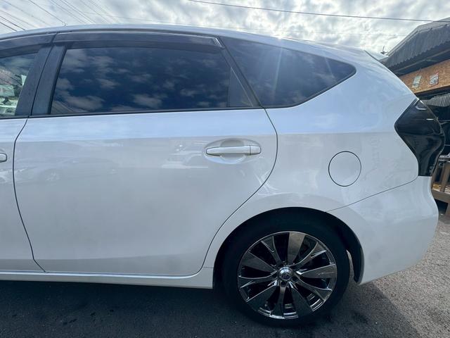 プリウスアルファ Ｓ　社外ナビ　ＧＰＳレーダー　ＥＴＣ　社外アルミホイール（17枚目）