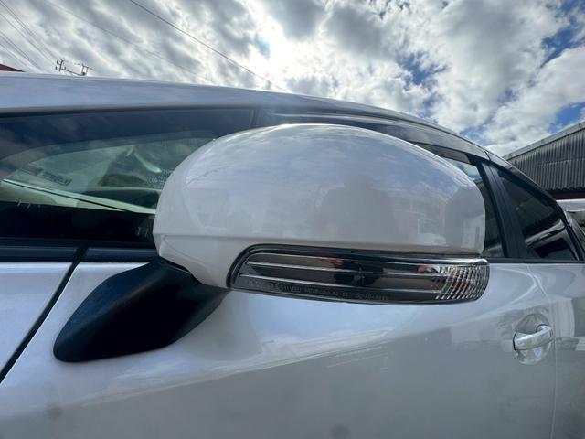 プリウスアルファ Ｓ　社外ナビ　ＧＰＳレーダー　ＥＴＣ　社外アルミホイール（27枚目）