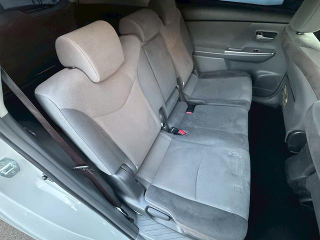 プリウスアルファ Ｓ　社外ナビ　ＧＰＳレーダー　ＥＴＣ　社外アルミホイール（33枚目）