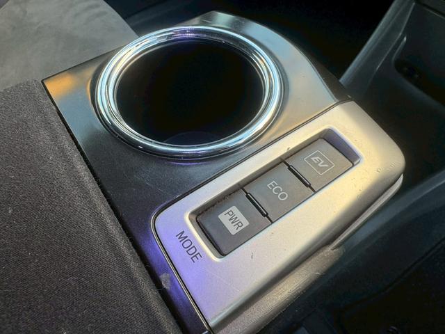 プリウスアルファ Ｓ　社外ナビ　ＧＰＳレーダー　ＥＴＣ　社外アルミホイール（50枚目）