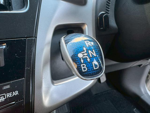 プリウスアルファ Ｓ　社外ナビ　ＧＰＳレーダー　ＥＴＣ　社外アルミホイール（56枚目）