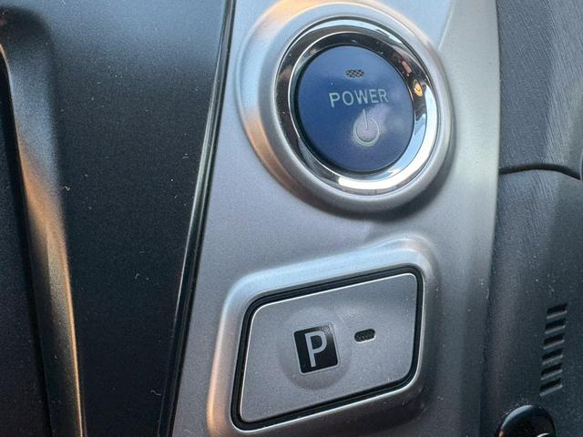 プリウスアルファ Ｓ　社外ナビ　ＧＰＳレーダー　ＥＴＣ　社外アルミホイール（57枚目）