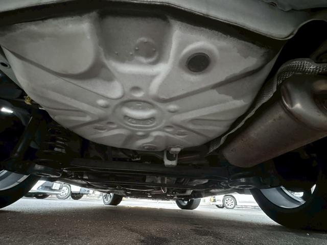 プリウスアルファ Ｓ　社外ナビ　ＧＰＳレーダー　ＥＴＣ　社外アルミホイール（60枚目）