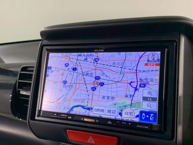 Ｎ－ＢＯＸカスタム Ｇ・Ａパッケージ　ワンセグＴＶ　ＨＩＤ　ナビ　追突被害軽減ブレーキ　ｉストップ　サイドＳＲＳ　運転席エアバッグ　横滑り防止装置付き　パワーウインドウ　キーレス　盗難防止システム　禁煙車　スマートキープッシュスタート（5枚目）