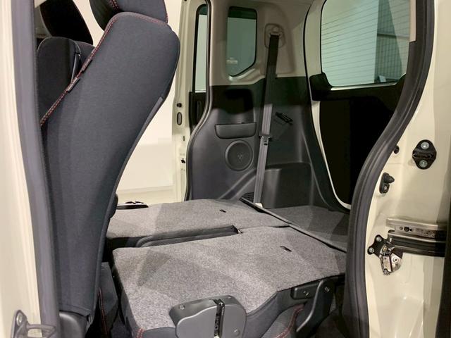 Ｎ－ＢＯＸカスタム Ｇ・Ａパッケージ　ワンセグＴＶ　ＨＩＤ　ナビ　追突被害軽減ブレーキ　ｉストップ　サイドＳＲＳ　運転席エアバッグ　横滑り防止装置付き　パワーウインドウ　キーレス　盗難防止システム　禁煙車　スマートキープッシュスタート（21枚目）