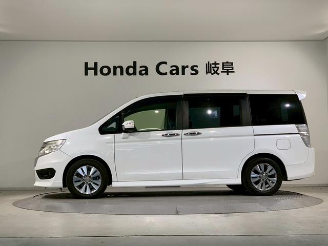 ステップワゴンスパーダ Ｚ　両側電動スライドドア　フルセグＴＶ　ナビ　ＡＷ　８人乗り　横滑防止　イモビ　スマキー　地デジＴＶ　バックモニタ－　３列シ－ト　キーフリー　パワーウィンド　禁煙車両　ＥＴＣ付　エアコン　ＤＶＤ再生　ＰＳ（28枚目）