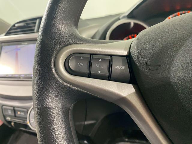 フィット Ｇ　ＡＷナビ　運転席助手席エアバッグ　ナビ・ＴＶ　１セグＴＶ　キーレスリモコン　エアコン　ＡＢＳ　パワーウィンドウ　パワステ　禁煙車　運転席エアバッグ（8枚目）