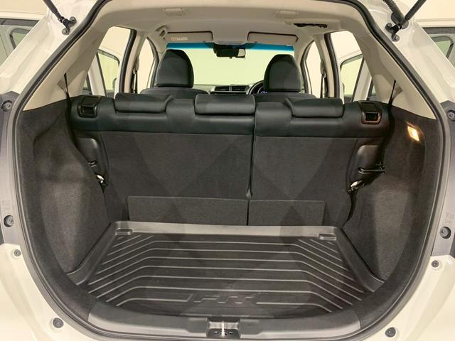 フィット 13G・F 前側ドラレコ メモリ-ナビ フルセグTV LEDヘッドライト 5MT リヤカメラ アクティブクルーズ 衝突被害軽減 地デジ 禁煙 イモビライザー 助手席エアバック キーレス AAC パワーウィンドー(23枚目)