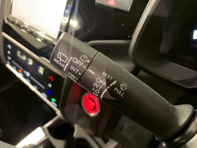 フィット 13G・F 前側ドラレコ メモリ-ナビ フルセグTV LEDヘッドライト 5MT リヤカメラ アクティブクルーズ 衝突被害軽減 地デジ 禁煙 イモビライザー 助手席エアバック キーレス AAC パワーウィンドー(30枚目)