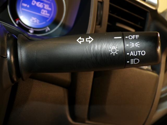 フィット 13G・Lパッケージ Bluetooth接続インターナビワンセグTVスマートキー 軽減ブレーキ 盗難警報装置 禁煙 Bカメ Sキー フルオートエアコン ナビTV リモコンキー サイドSRS 横滑り防止機能 エアバック(11枚目)