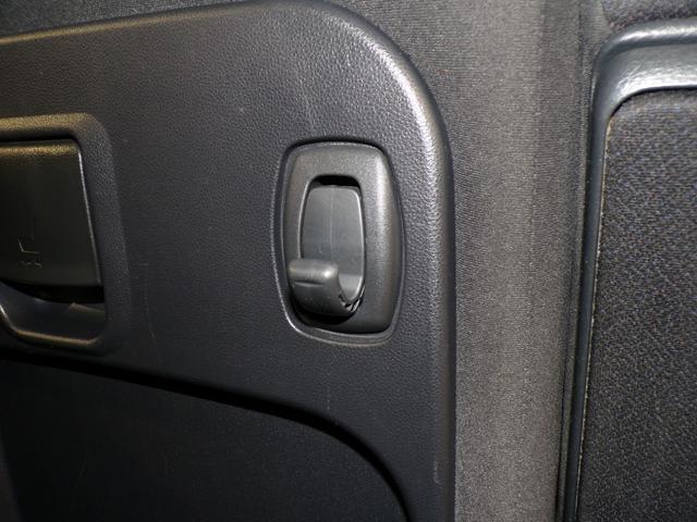 タント ＸＳＡ　Ｂｌｕｅｔｏｏｔｈ接続片側電動スライドドアドラレコ前後ワンセグＴＶ　踏み間違い防止装置　ＬＥＤライト　両側スライド片側電動ドア　ドラレコ付き　ＥＣＯアイドル　禁煙　ＤＶＤ視聴　ナビ＆ＴＶ　盗難警報装置（17枚目）