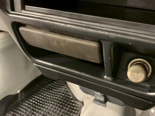 キャリイトラック KU スペシャル 4WD 四駆 エアコン付 パワステ(7枚目)