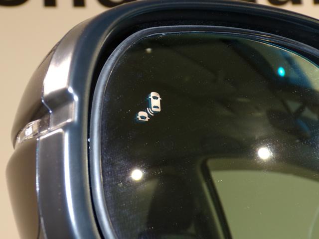 オデッセイ アブソルート・EX Bluetooth接続電動シート両側電動スライドドアドラレコETC後席モニターインターナビフルセグTV純正アルミホイールスマートキー バックモニター スマ-トキ- セキュリティーアラーム 3列シート(9枚目)