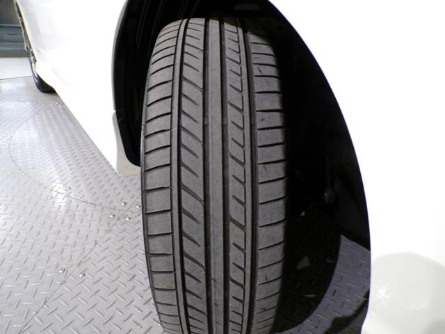 フィット ＲＳ　６ＭＴＥＴＣ社外アルミホイール　運転席エアバック　キ－レス　ＥＳＣ　セキュリティアラーム　禁煙　ＡＡＣ　ＰＷ　ＡＢＳ　パワーステ　スマートキーシステム　両席エアバック（42枚目）