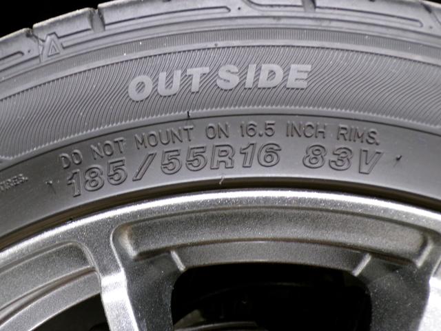 フィット ＲＳ　６ＭＴＥＴＣ社外アルミホイール　運転席エアバック　キ－レス　ＥＳＣ　セキュリティアラーム　禁煙　ＡＡＣ　ＰＷ　ＡＢＳ　パワーステ　スマートキーシステム　両席エアバック（43枚目）