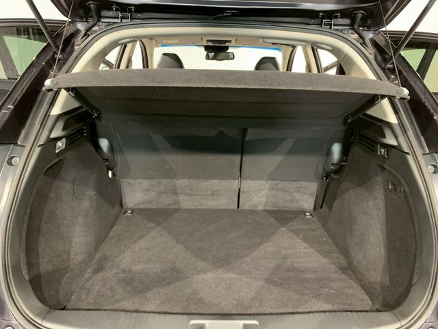 ヴェゼル ハイブリッドＺ　Ｂｌｕｅｔｏｏｔｈ音楽　Ｒカメ　スマキー　ワンオーナー　ＬＥＤランプ　禁煙　ＥＴＣ付　ＵＳＢ　シ－トヒ－タ－　サイドカーテンエアバック　運転席助手席エアバッグ　ＶＳＡ　パワーステアリング　キーフリ（22枚目）