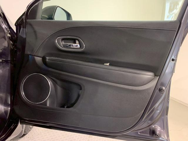 ヴェゼル ハイブリッドＺ　Ｂｌｕｅｔｏｏｔｈ音楽　Ｒカメ　スマキー　ワンオーナー　ＬＥＤランプ　禁煙　ＥＴＣ付　ＵＳＢ　シ－トヒ－タ－　サイドカーテンエアバック　運転席助手席エアバッグ　ＶＳＡ　パワーステアリング　キーフリ（26枚目）