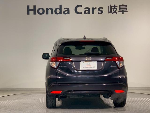 ヴェゼル ハイブリッドＺ　Ｂｌｕｅｔｏｏｔｈ音楽　Ｒカメ　スマキー　ワンオーナー　ＬＥＤランプ　禁煙　ＥＴＣ付　ＵＳＢ　シ－トヒ－タ－　サイドカーテンエアバック　運転席助手席エアバッグ　ＶＳＡ　パワーステアリング　キーフリ（34枚目）