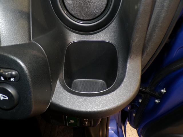 フィット Gスマートセレクション ETCワンセグTVスマートキー エアバック Wエアーバック イモビライザー ナビTV 禁煙 DVD パワーウィンドウ ABS パワステ エアコン キーレス スマートキープッシュスタート(13枚目)