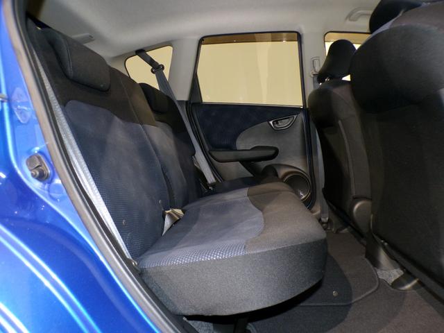 フィット Gスマートセレクション ETCワンセグTVスマートキー エアバック Wエアーバック イモビライザー ナビTV 禁煙 DVD パワーウィンドウ ABS パワステ エアコン キーレス スマートキープッシュスタート(24枚目)