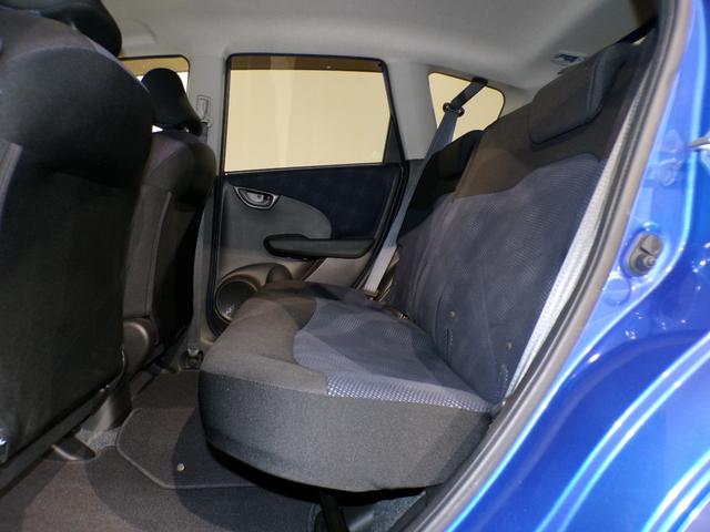 フィット Gスマートセレクション ETCワンセグTVスマートキー エアバック Wエアーバック イモビライザー ナビTV 禁煙 DVD パワーウィンドウ ABS パワステ エアコン キーレス スマートキープッシュスタート(26枚目)