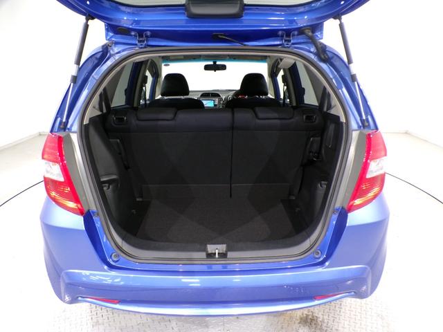 フィット Gスマートセレクション ETCワンセグTVスマートキー エアバック Wエアーバック イモビライザー ナビTV 禁煙 DVD パワーウィンドウ ABS パワステ エアコン キーレス スマートキープッシュスタート(29枚目)