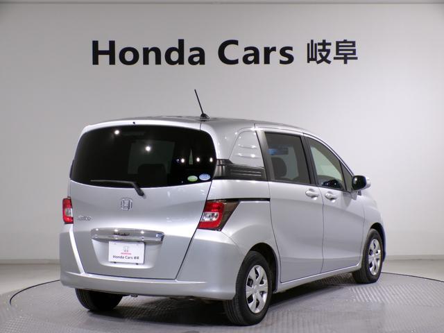 フリードスパイク Ｇジャストセレクション　両側電動スライドドア社外ミラー型ドラレコＥＴＣ　スマートキーシステム　オートクルーズコントロール　セキュリティー　ナビ・テレビ　横滑防止　ＨＤＤナビ　ＡＵＴＯエアコン　ワンセグ　パワーウィンドウ（2枚目）