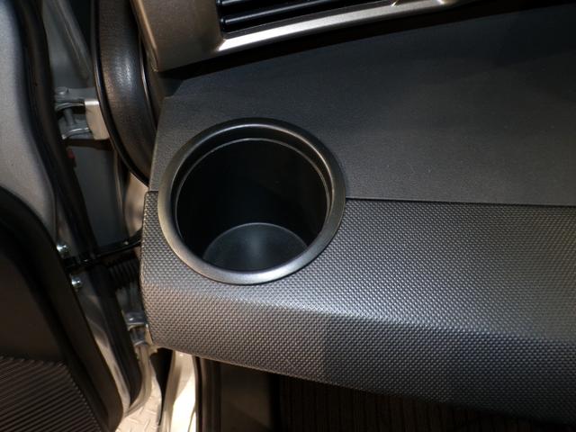 フリードスパイク Ｇジャストセレクション　両側電動スライドドア社外ミラー型ドラレコＥＴＣ　スマートキーシステム　オートクルーズコントロール　セキュリティー　ナビ・テレビ　横滑防止　ＨＤＤナビ　ＡＵＴＯエアコン　ワンセグ　パワーウィンドウ（24枚目）