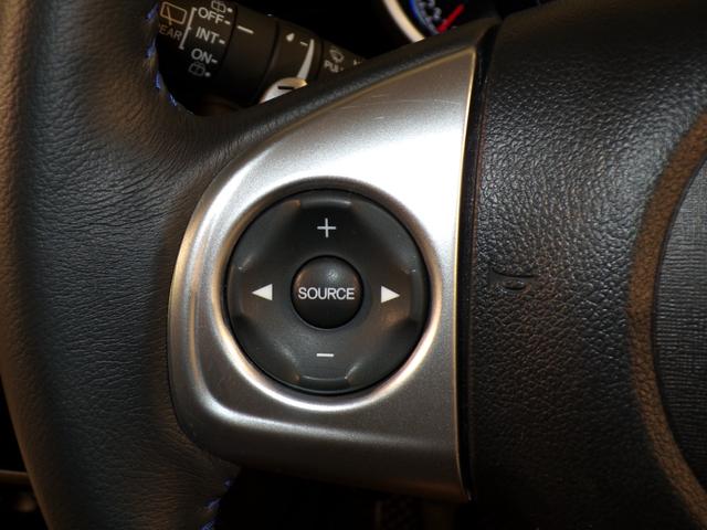 Ｎ－ＢＯＸカスタム ＧターボＳＳブラックスタイルパッケージ　４ＷＤＢｌｕｅｔｏｏｔｈ接続シートヒーター両側電動スライドドアＥＴＣフルセグＴＶ純正アルミホイールスマートキー　リアカメラ　横滑り防止　オートエアコン　禁煙車　オートクルーズコントロール　ＤＶＤ（17枚目）