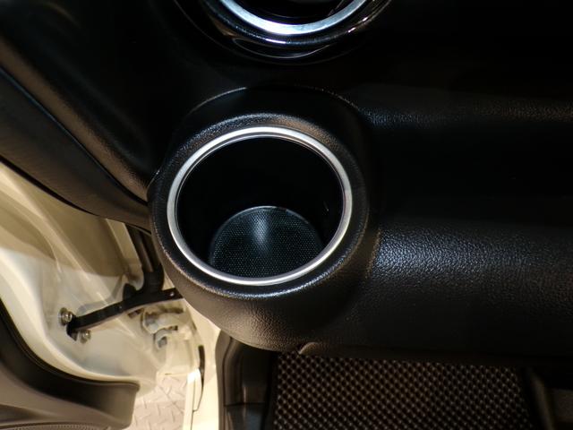 Ｎ－ＢＯＸカスタム ＧターボＳＳブラックスタイルパッケージ　４ＷＤＢｌｕｅｔｏｏｔｈ接続シートヒーター両側電動スライドドアＥＴＣフルセグＴＶ純正アルミホイールスマートキー　リアカメラ　横滑り防止　オートエアコン　禁煙車　オートクルーズコントロール　ＤＶＤ（30枚目）