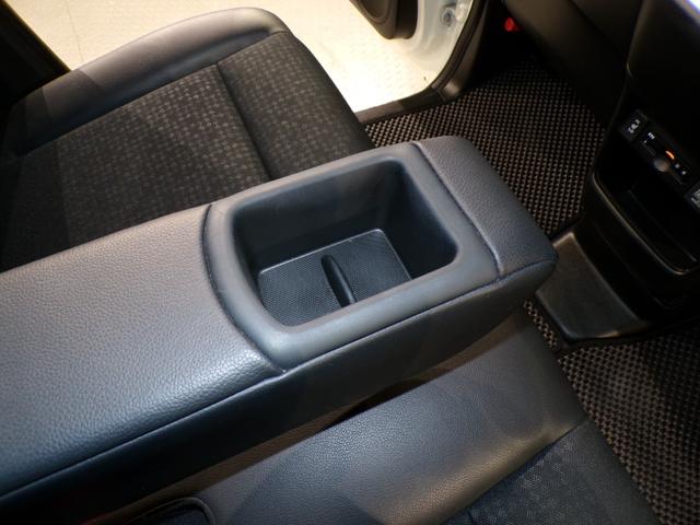 Ｎ－ＢＯＸカスタム ＧターボＳＳブラックスタイルパッケージ　４ＷＤＢｌｕｅｔｏｏｔｈ接続シートヒーター両側電動スライドドアＥＴＣフルセグＴＶ純正アルミホイールスマートキー　リアカメラ　横滑り防止　オートエアコン　禁煙車　オートクルーズコントロール　ＤＶＤ（31枚目）