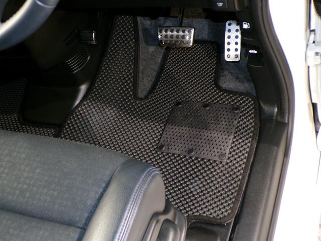 Ｎ－ＢＯＸカスタム ＧターボＳＳブラックスタイルパッケージ　４ＷＤＢｌｕｅｔｏｏｔｈ接続シートヒーター両側電動スライドドアＥＴＣフルセグＴＶ純正アルミホイールスマートキー　リアカメラ　横滑り防止　オートエアコン　禁煙車　オートクルーズコントロール　ＤＶＤ（33枚目）