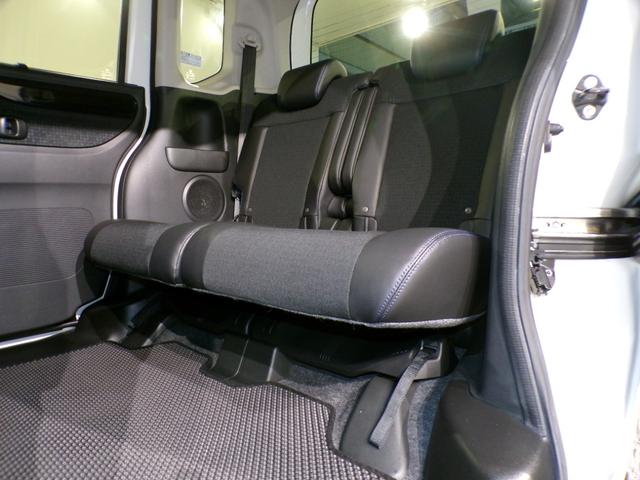 Ｎ－ＢＯＸカスタム ＧターボＳＳブラックスタイルパッケージ　４ＷＤＢｌｕｅｔｏｏｔｈ接続シートヒーター両側電動スライドドアＥＴＣフルセグＴＶ純正アルミホイールスマートキー　リアカメラ　横滑り防止　オートエアコン　禁煙車　オートクルーズコントロール　ＤＶＤ（42枚目）