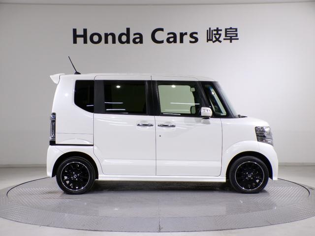 Ｎ－ＢＯＸカスタム ＧターボＳＳブラックスタイルパッケージ　４ＷＤＢｌｕｅｔｏｏｔｈ接続シートヒーター両側電動スライドドアＥＴＣフルセグＴＶ純正アルミホイールスマートキー　リアカメラ　横滑り防止　オートエアコン　禁煙車　オートクルーズコントロール　ＤＶＤ（50枚目）