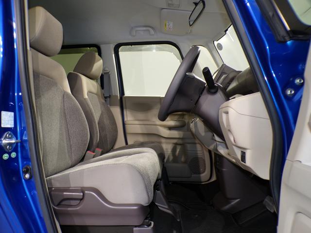 Ｎ－ＢＯＸ Ｇホンダセンシング　社外ドラレコＥＴＣ社外ナビスマートキー　禁煙　盗難防止システム　Ｄレコ　ＥＴＣ付　ナビＴＶ　スマキー　ＬＥＤ　ＤＶＤ再生機能　横滑り防止　パワーウィンドウ　ＡＡＣ　ベンチシート　ワンセグ　クルコン（32枚目）
