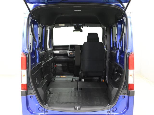 Ｎ－ＶＡＮ＋スタイル ファン　衝突軽減ブレーキ　誤発進抑制　アダプティブクルーズ　レーンキープ　ＬＥＤヘッド＆フォグ　急速充電ＵＳＢ　フルオートエアコン　ステアリングリモコン　アームレスト　スマートキー　禁煙車　ワンオーナー（31枚目）