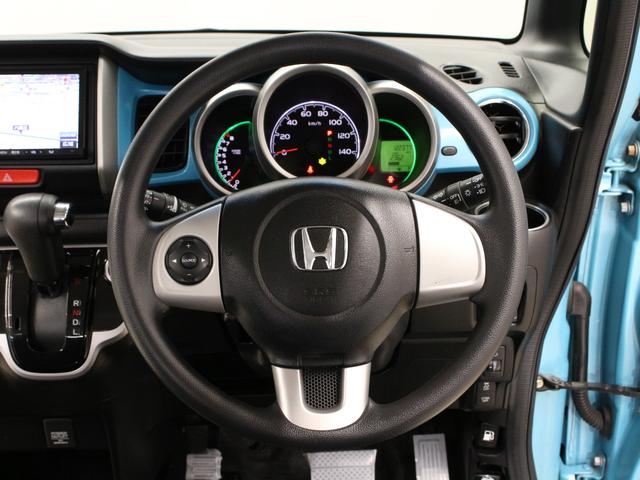 Ｎ－ＢＯＸ ＧＳＳパッケージ　２トーンカラー　両側パワスラ　メモリーナビ　衝突軽減ブレーキ　ワンオーナー　禁煙車　フロントフォグ　バックカメラ　フルセグ　純正１４ＡＷ　　スマートキー　横滑り防止　盗難防止装置　アイドリングストップ（11枚目）