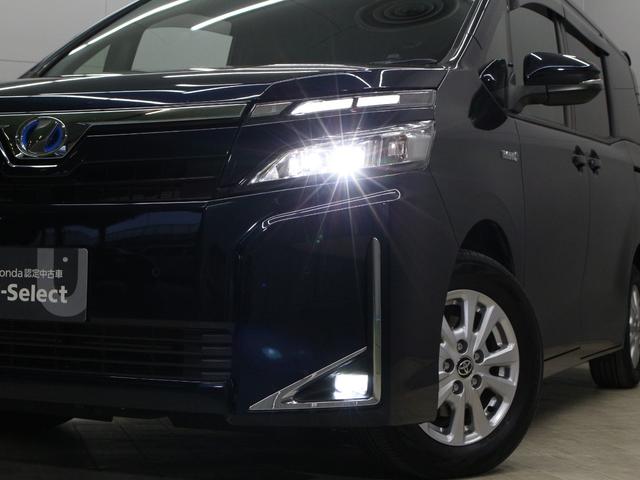 ヴォクシー ハイブリッドV 純正10型ナビ リア席モニター 衝突軽減ブレーキ ドラレコ シートヒーター 純正15AW クルーズコントロール エンジンスターター オートハイビーム LEDヘッド ワンオーナー 禁煙車 ETC2.0(21枚目)