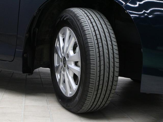 ヴォクシー ハイブリッドV 純正10型ナビ リア席モニター 衝突軽減ブレーキ ドラレコ シートヒーター 純正15AW クルーズコントロール エンジンスターター オートハイビーム LEDヘッド ワンオーナー 禁煙車 ETC2.0(29枚目)