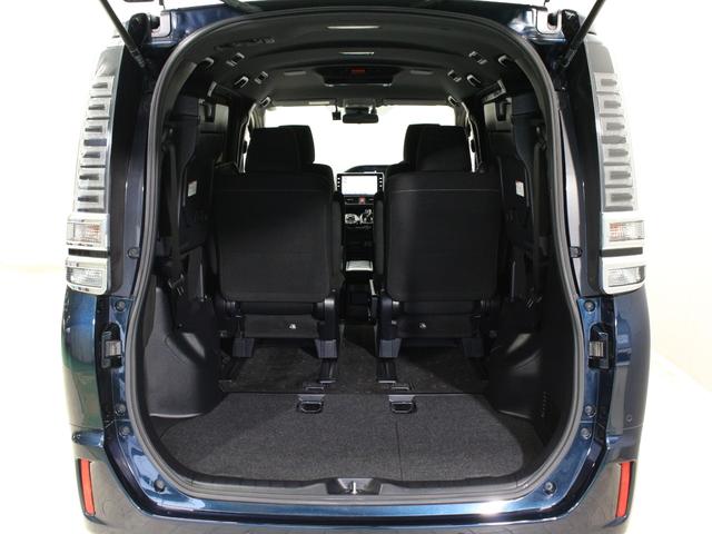 ヴォクシー ハイブリッドV 純正10型ナビ リア席モニター 衝突軽減ブレーキ ドラレコ シートヒーター 純正15AW クルーズコントロール エンジンスターター オートハイビーム LEDヘッド ワンオーナー 禁煙車 ETC2.0(41枚目)