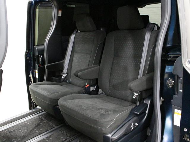 ヴォクシー ハイブリッドV 純正10型ナビ リア席モニター 衝突軽減ブレーキ ドラレコ シートヒーター 純正15AW クルーズコントロール エンジンスターター オートハイビーム LEDヘッド ワンオーナー 禁煙車 ETC2.0(74枚目)