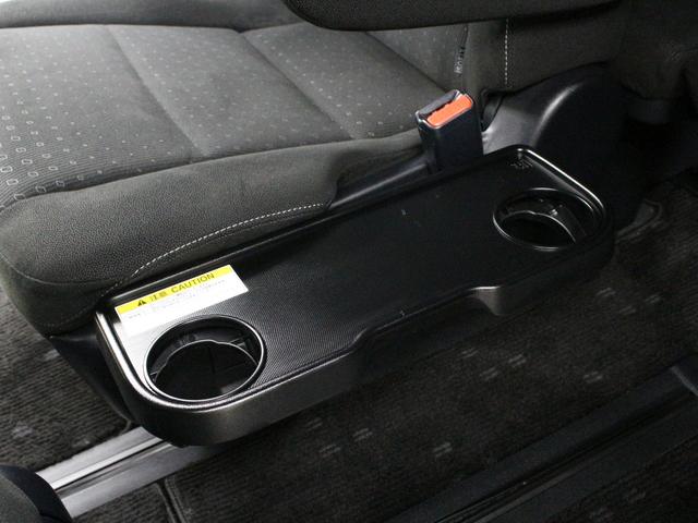 ヴォクシー ハイブリッドV 純正10型ナビ リア席モニター 衝突軽減ブレーキ ドラレコ シートヒーター 純正15AW クルーズコントロール エンジンスターター オートハイビーム LEDヘッド ワンオーナー 禁煙車 ETC2.0(76枚目)