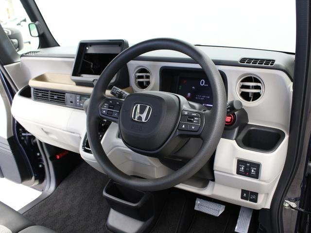 N-BOX ベースグレード 当社デモカー 両側パワスラ パーキングセンサー シートヒーター 電子パーキング ブレーキホールド 渋滞追従クルーズ オートハイビーム 禁煙車 レーンキープ 誤発進抑制装置 衝突軽減ブレーキ(63枚目)