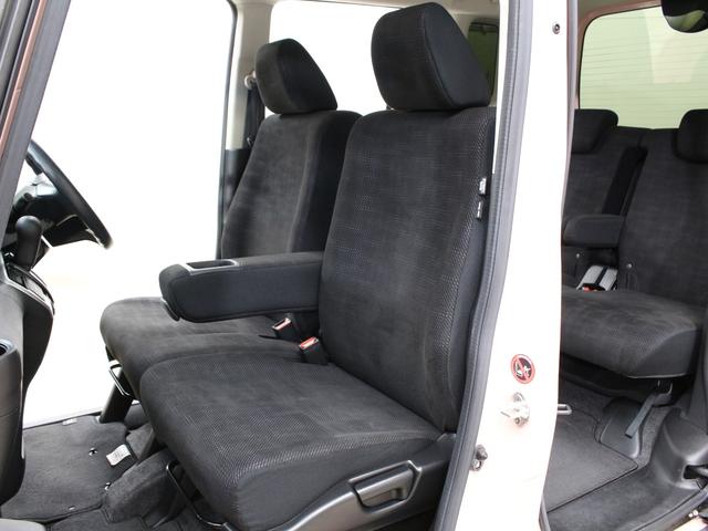 N-BOX G・Lパッケージ 両側パワスラ 衝突軽減ブレーキ 純正ナビ HIDヘッド ワンオーナー 禁煙車 Bluetooth バックカメラ スマートキー フルオートエアコン 横滑り防止装置 盗難防止装置 ステリングリモコン(12枚目)