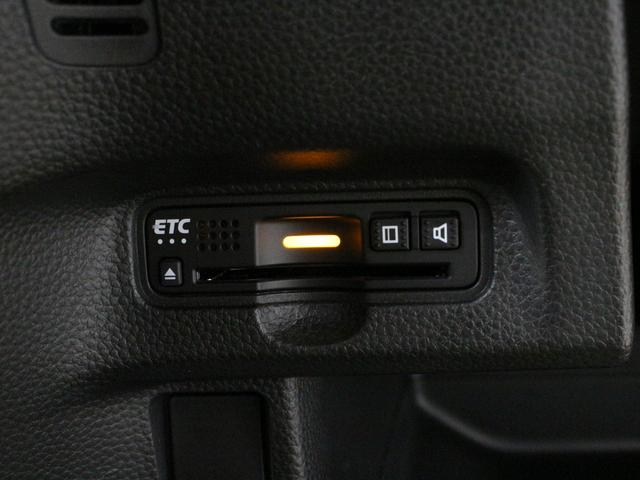 N-BOXカスタム G・EXホンダセンシング 助手席スーパースライド 両側パワスラ 純正8型ナビ リア席モニター ドラレコ 1オーナー 禁煙 衝突軽減ブレーキ アダプティブクルーズ 車線維持支援 オートハイビーム 純正14AW Bluetooth(13枚目)