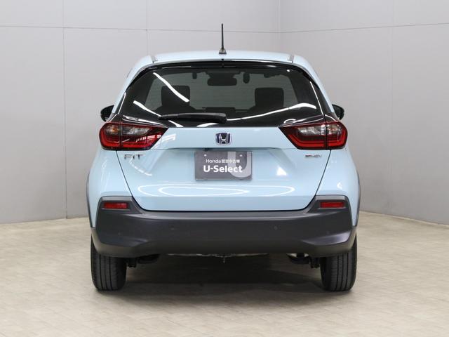 フィット e:HEVクロスター 純正9型ナビ 前後ドラレコ パーキングセンサー 渋滞追従クルーズ 電子パーキング ブレーキホールド オートハイビーム 1オーナー 禁煙 急速充電USB 純正16AW Bluetooth 車線維持支援(20枚目)