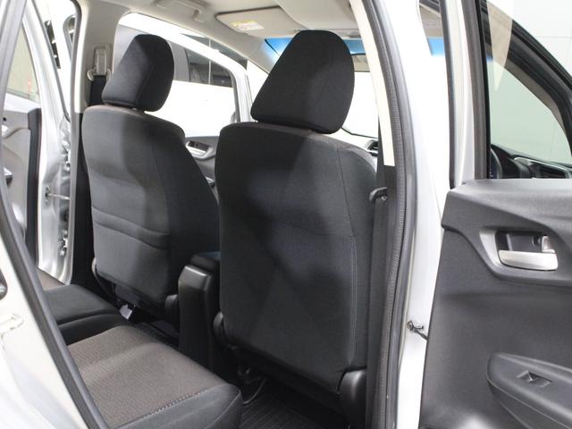 フィットハイブリッド Fパッケージ メモリーナビ Sモードスイッチ スマートキー 禁煙車 電動格納ミラー バックカメラ 横滑り防止装置 ECONスイッチ フルオートエアコン 盗難防止装置 プライバシーガラス フロアマット ETC(36枚目)