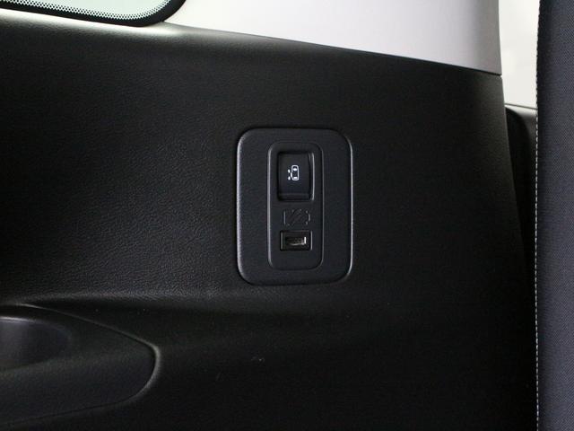セレナ ハイウェイスターＶ　プロパイロット　後側方衝突防止支援　純正１０型ナビ　後席専用モニター　アラウンドビュー　インテリジェントルームミラー　両側パワスラ　電子パーキング　ブレーキホールド　先進ライト　ワンオーナー　禁煙車（60枚目）