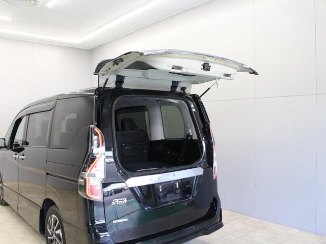 セレナ ハイウェイスターＶ　プロパイロット　後側方衝突防止支援　純正１０型ナビ　後席専用モニター　アラウンドビュー　インテリジェントルームミラー　両側パワスラ　電子パーキング　ブレーキホールド　先進ライト　ワンオーナー　禁煙車（61枚目）